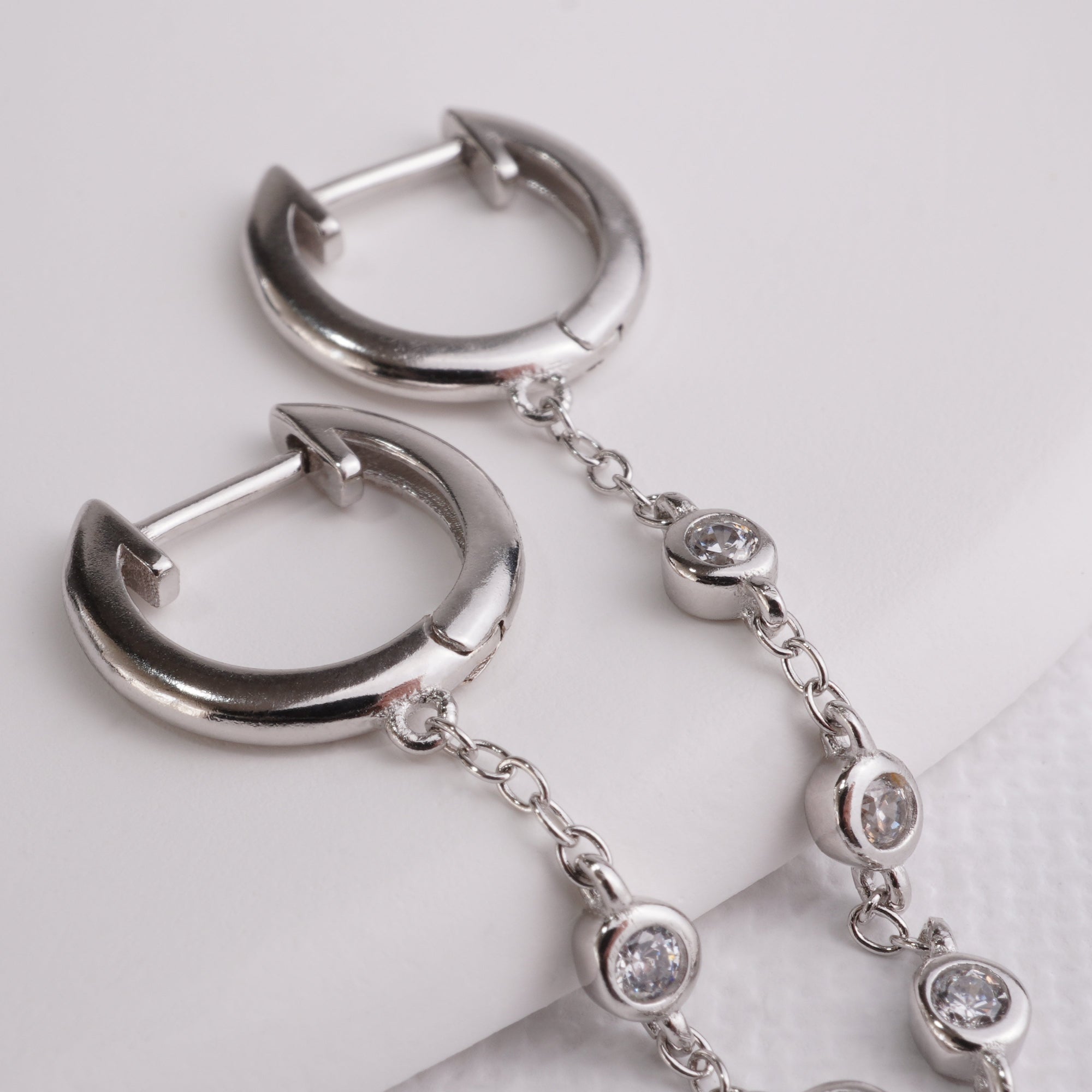INAGIO  925 silver diamond double trouble hoop earring