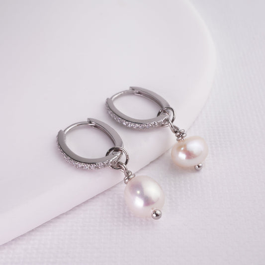 INAGIO 925 silver diamond pearl hoop set