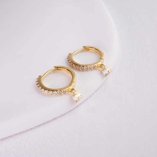 INAGIO 14K gold plated silver diamond hoop set