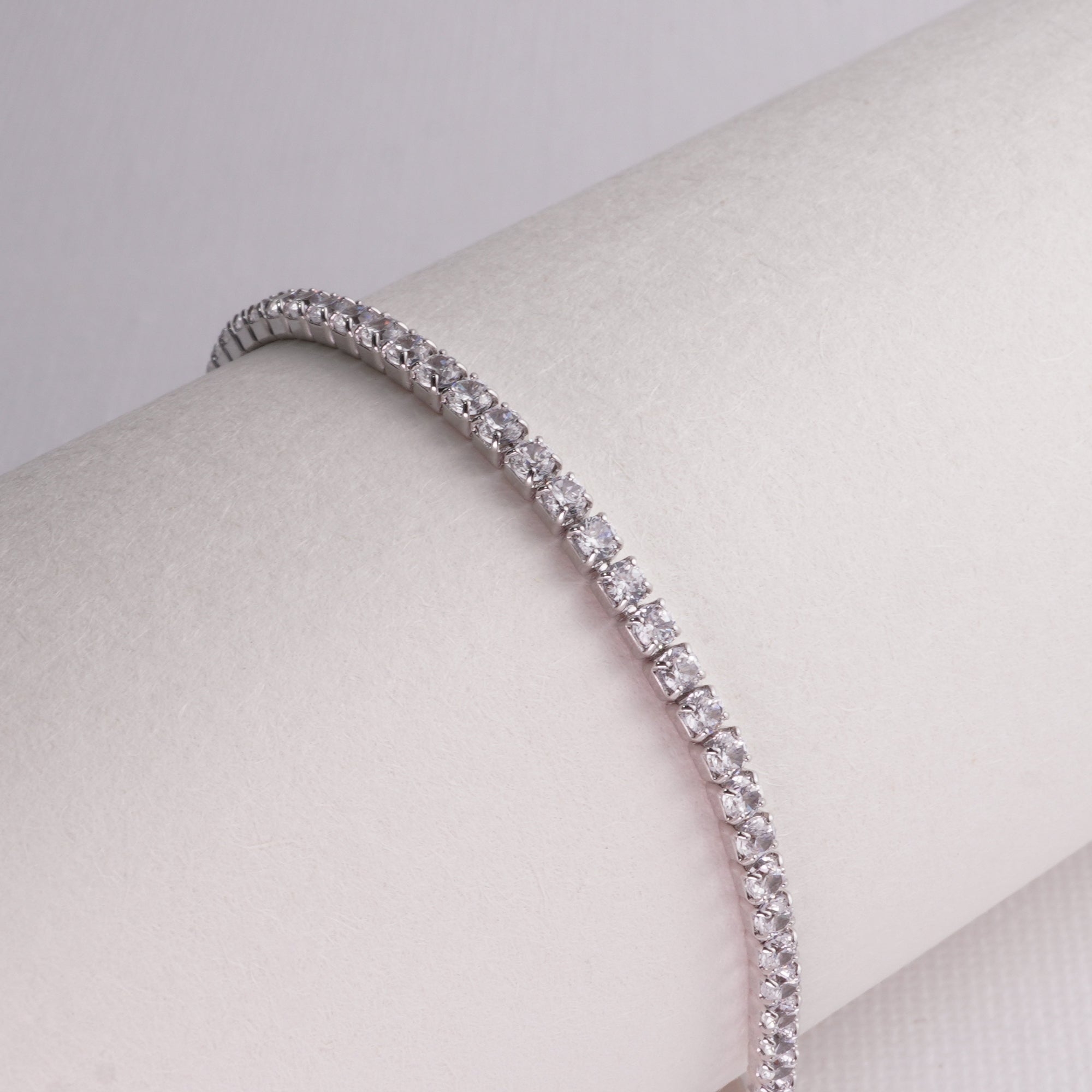 INAGIO 925 silver diamond tennis bracelet