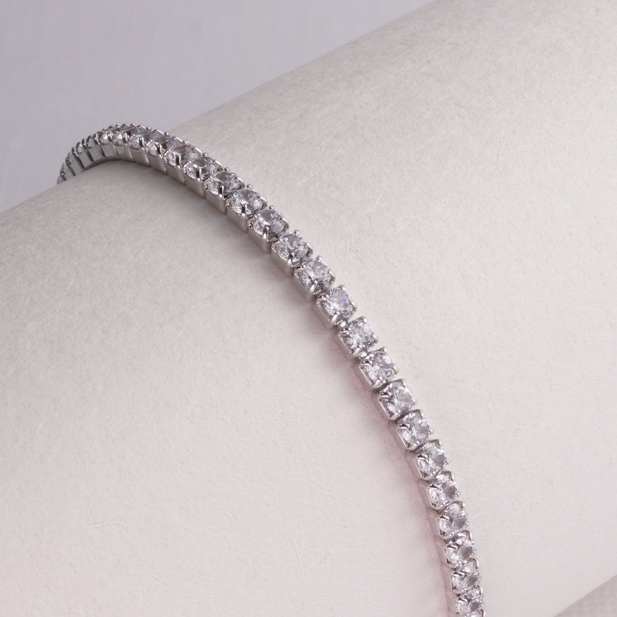 INAGIO 925 silver diamond tennis bracelet