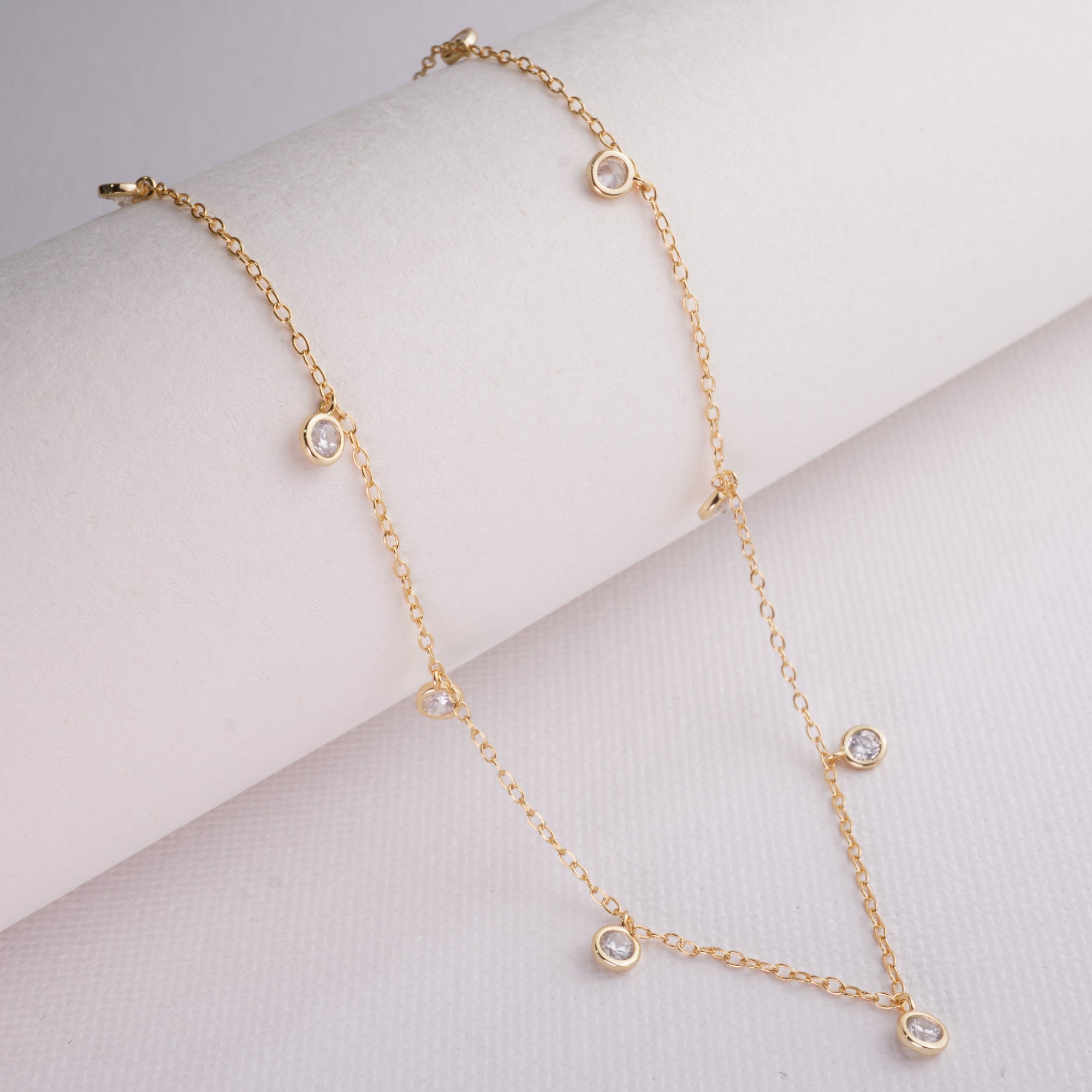 INAGIO 14K gold plated silver diamond charms choker