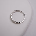 Încărcați imaginea în vizualizatorul Galerie, INAGIO 925 silver diamond twisted  ring