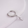 Încărcați imaginea în vizualizatorul Galerie, inagio 925 silver diamond lightning hoop 
