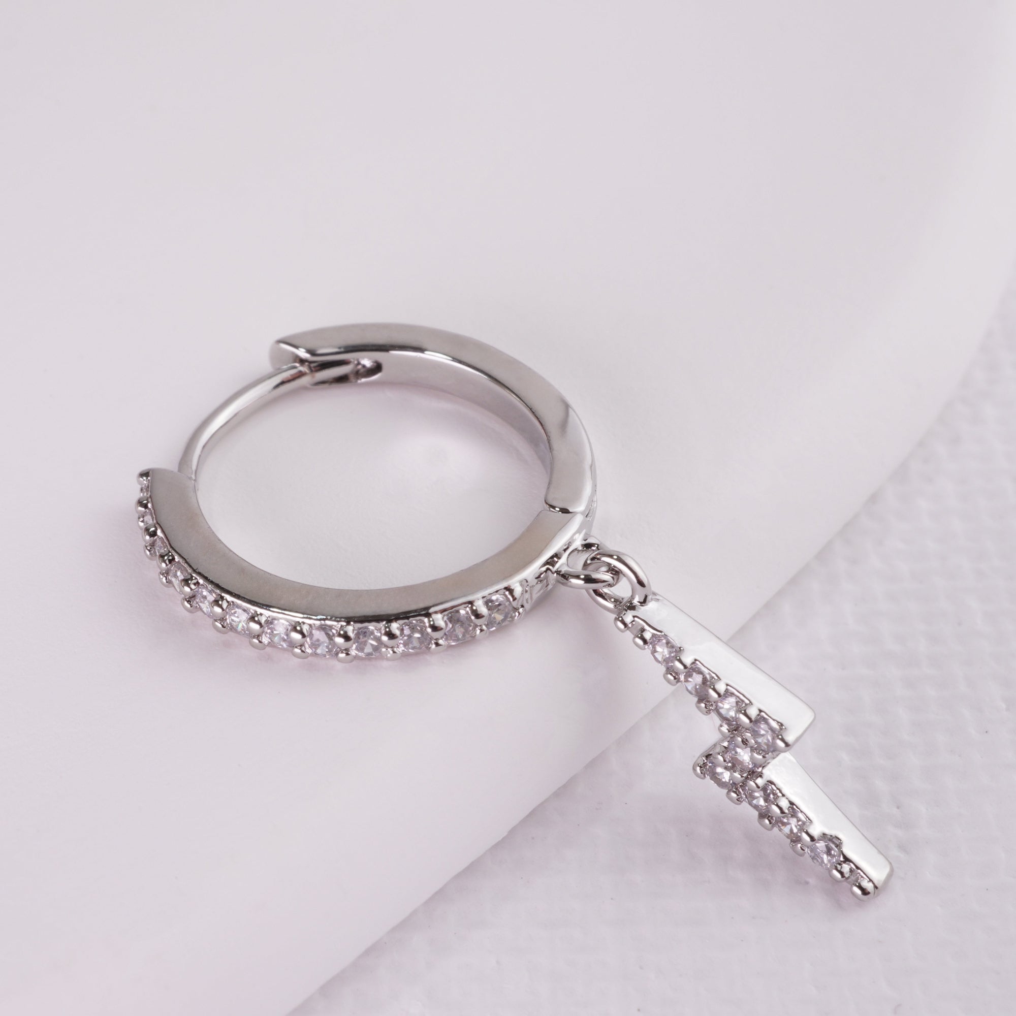 inagio 925 silver diamond lightning hoop 