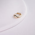 Încărcați imaginea în vizualizatorul Galerie, INAGIO 14K gold plated silver diamond serene hoop 
