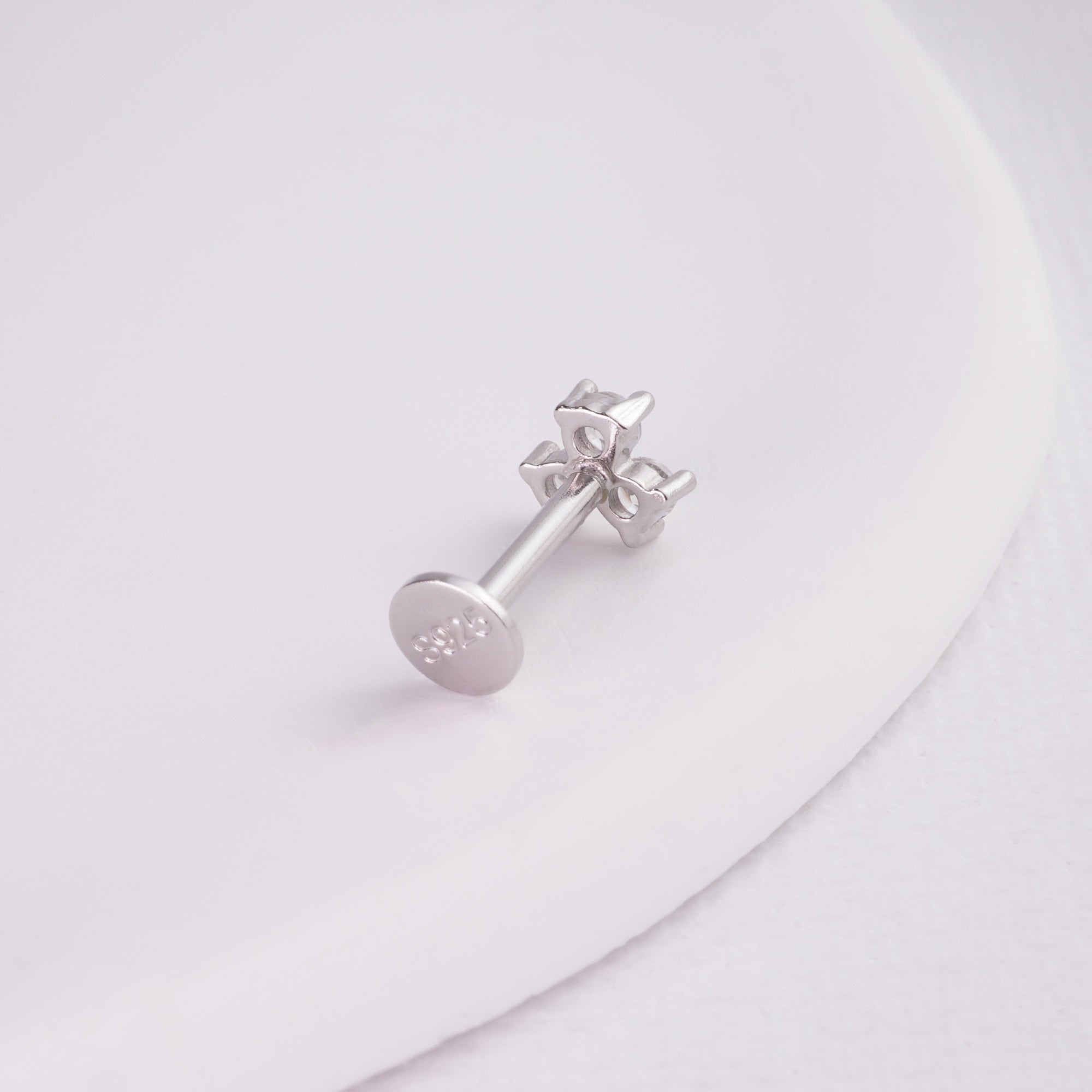 inagio 925 silver diamonds flower labret piercing