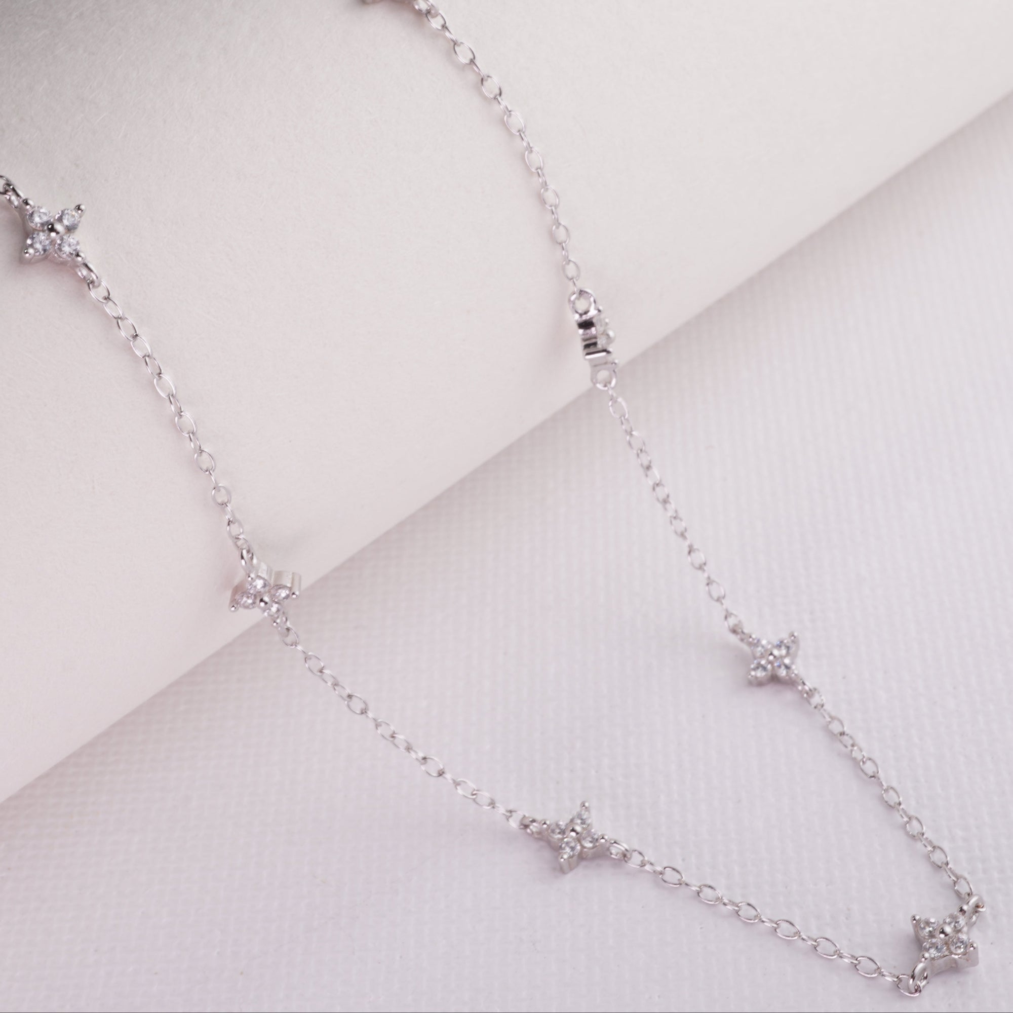 INAGIO 925 silver diamond flower necklace 